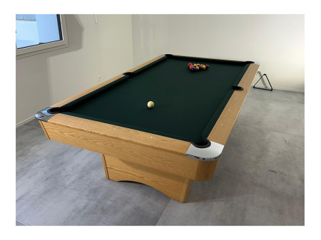 Tapis de billard couleur spruce.