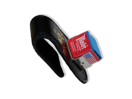 MAGNETKREIDEHALTER PERADON M. LEDER