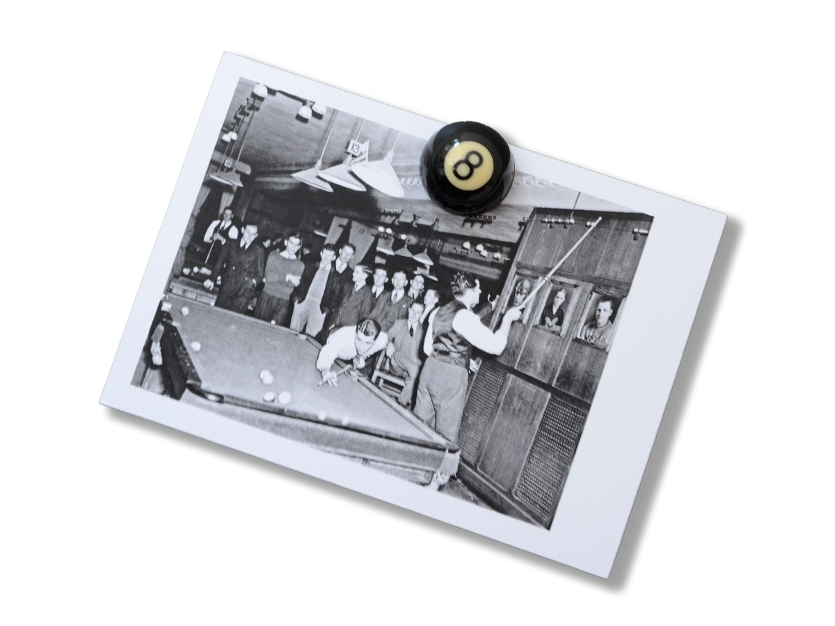 BILLARD-MAGNET NR. 8 UND NR 9